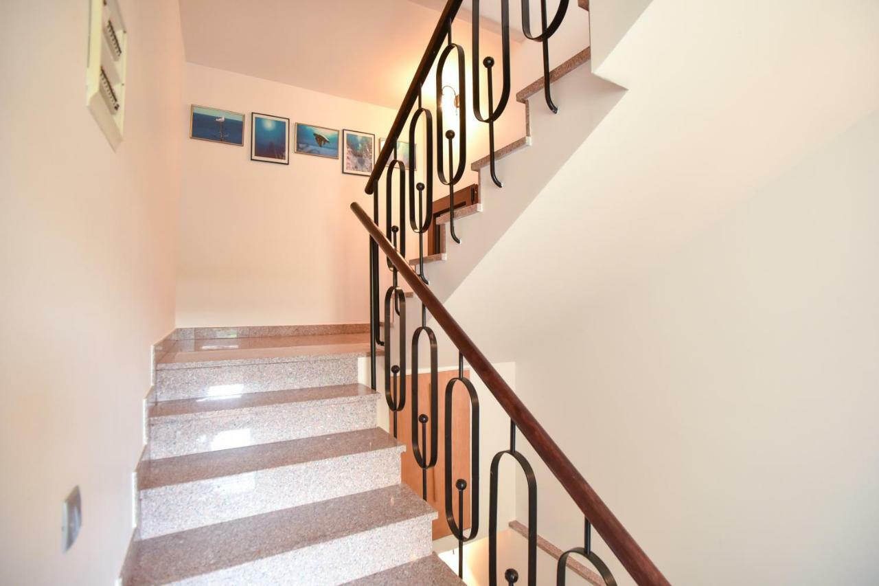Guest House Jedro Petrovac Exterior foto